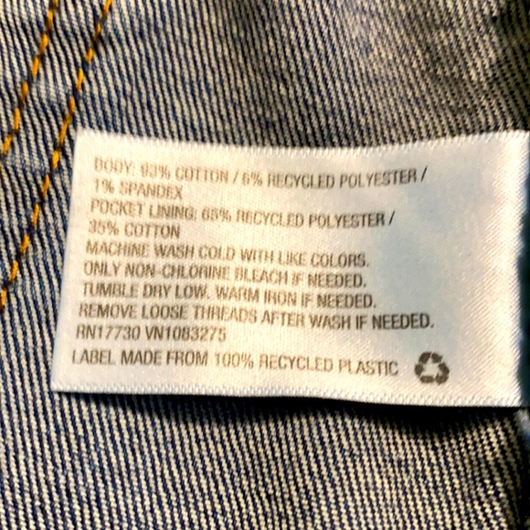 EUC Universal Threads Denim Skirt w/Raw Hem. Sz 10 - Picture 4 of 7